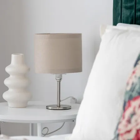 Apartment Studio In Jezyce Near City Centre By Renters