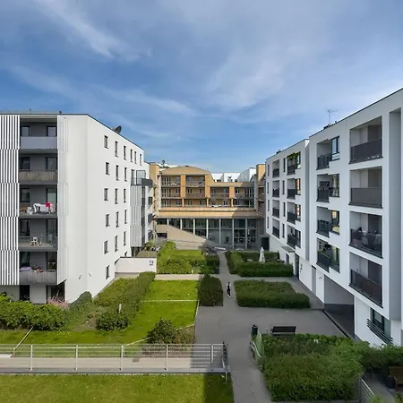 Studio In Jezyce Near City Centre By Renters