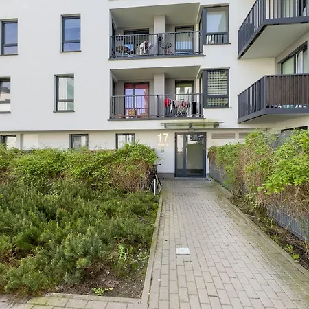 Studio In Jezyce Near City Centre By Renters * Poznan